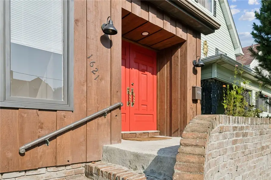 1621 Leishman Ave, New Kensington, PA 15068 - #3