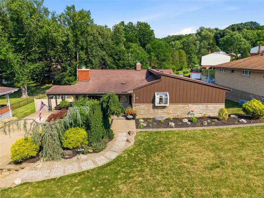 3577 S Park Rd, Bethel Park, PA 15102 - #3