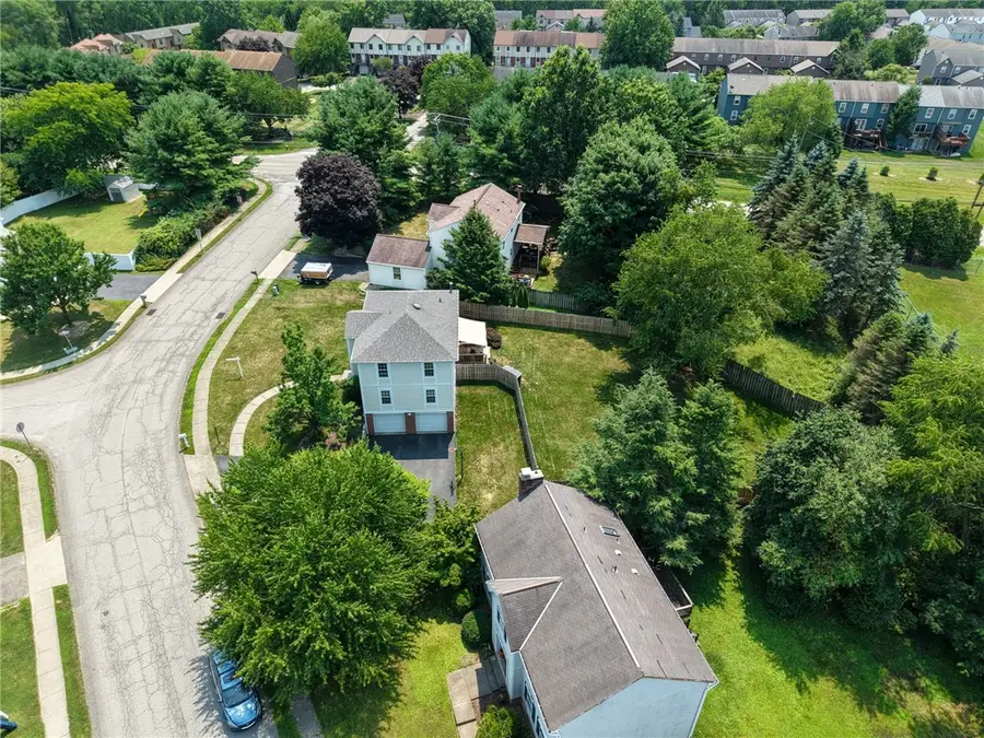 102 Bayberry Ln, Cranberry, PA 16066 - #2