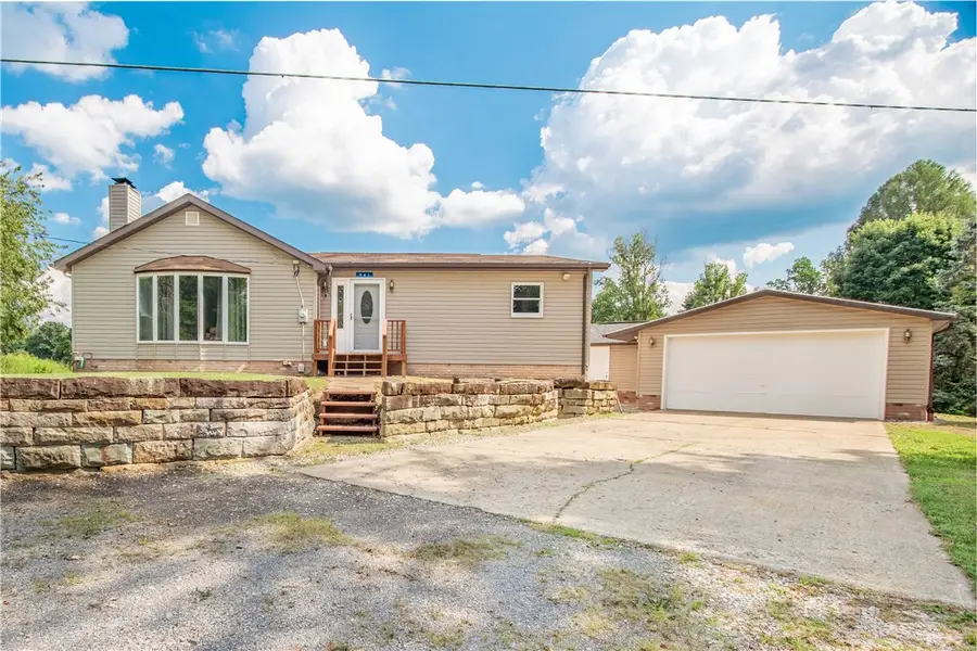 941 Three Degree Rd, Butler, PA 16002 - #2