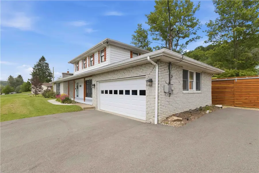 1535 Indian Creek Valley Rd, Champion, PA 15622 - #2