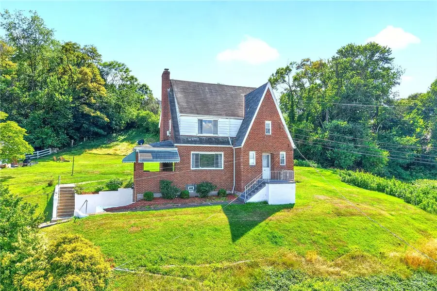 1300 Toman Avenue, Clairton, PA 15025 - #2