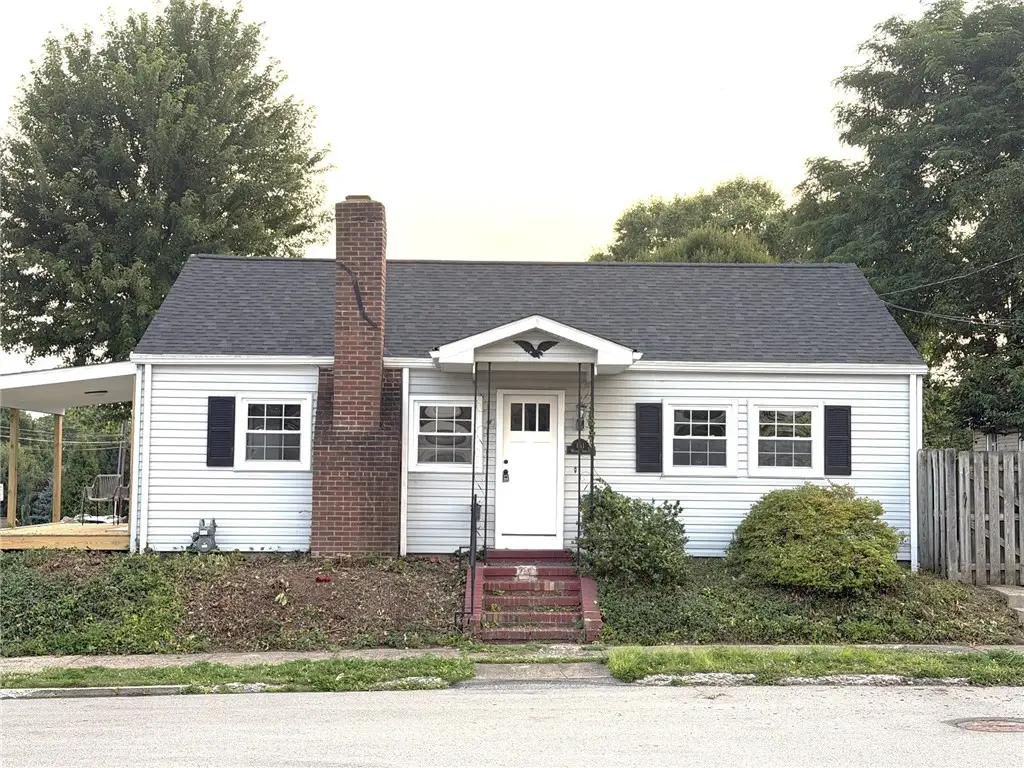 151 Walnut St, Beaver, PA 15009 - #1