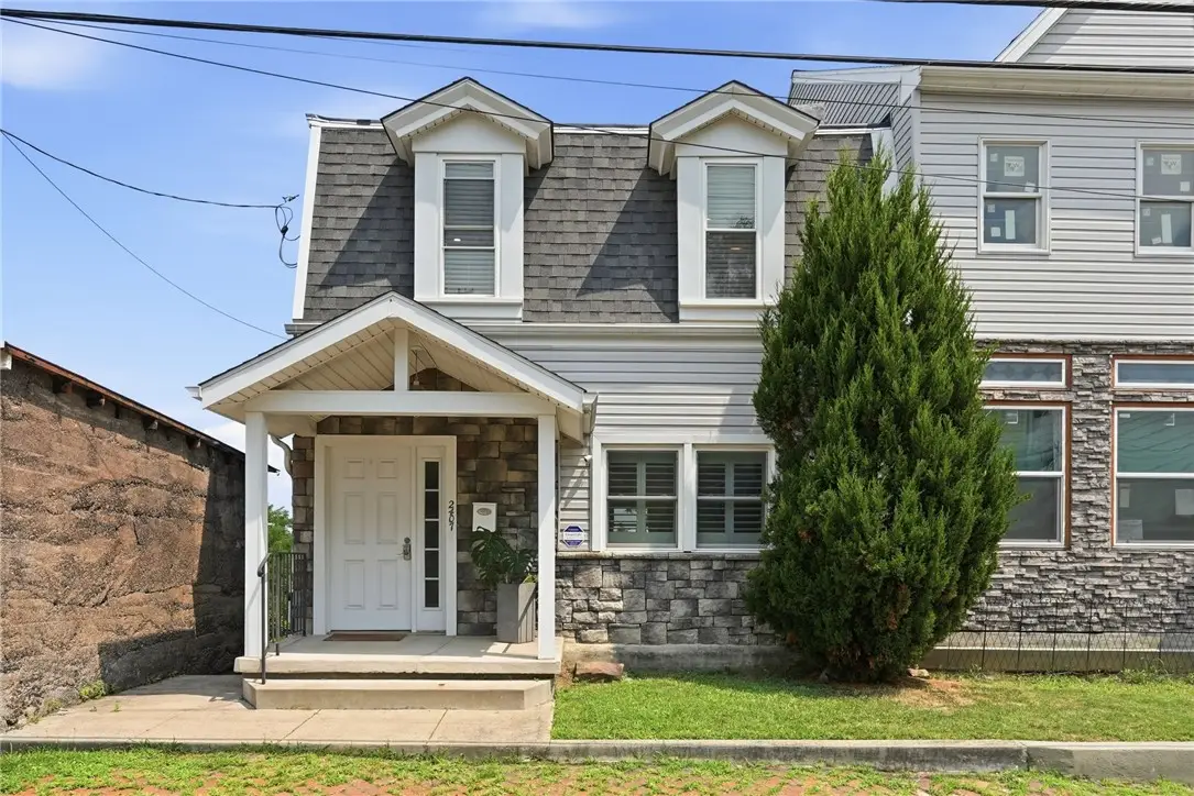 2407 Burham St, Pittsburgh, PA 15203 - #1