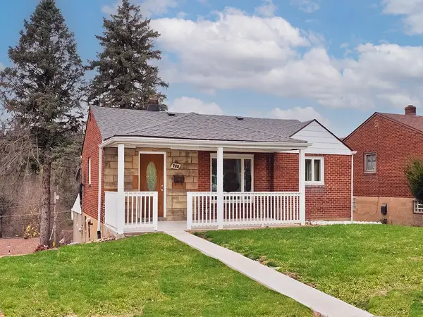 260 Creston Drive, West Mifflin, PA 15122