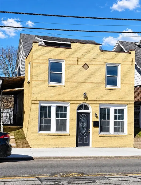 1999 Duss Ave, Ambridge, PA 15003