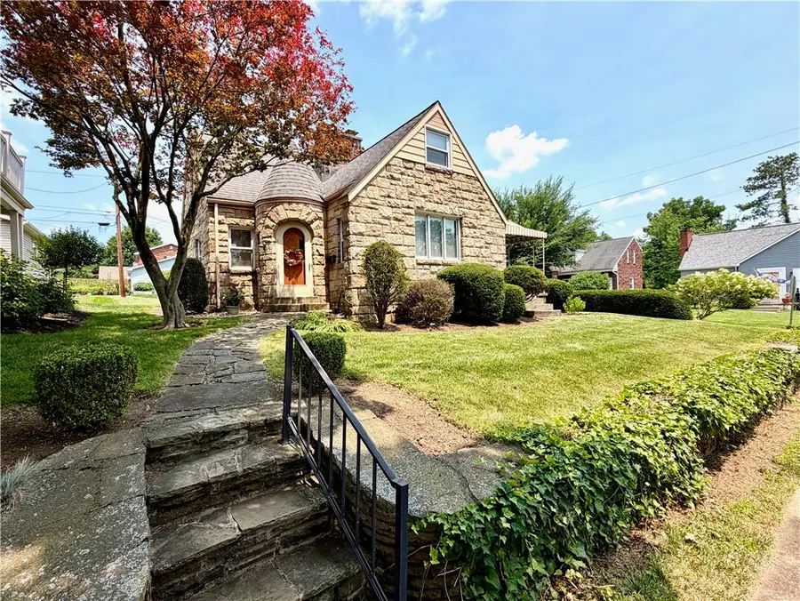 740 James St, Latrobe, PA 15650 - #2
