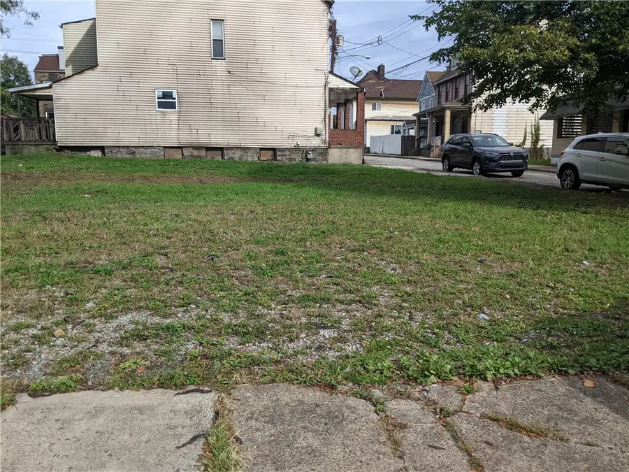 0 Glosser Street, East Pittsburgh, PA 15112 - #3