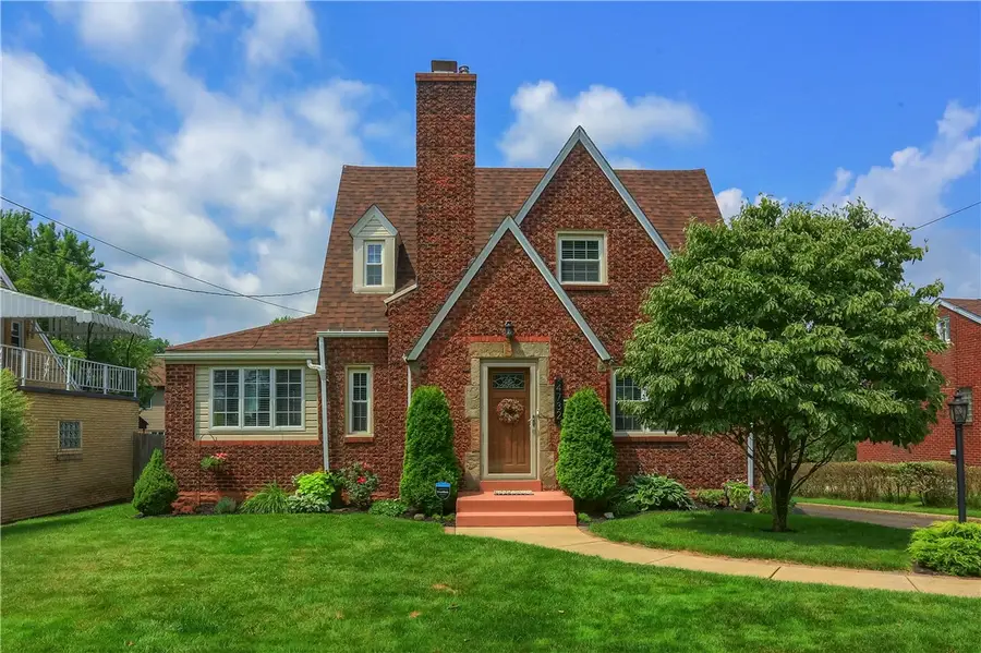 4732 Greensprings Avenue, West Mifflin, PA 15122 - #3