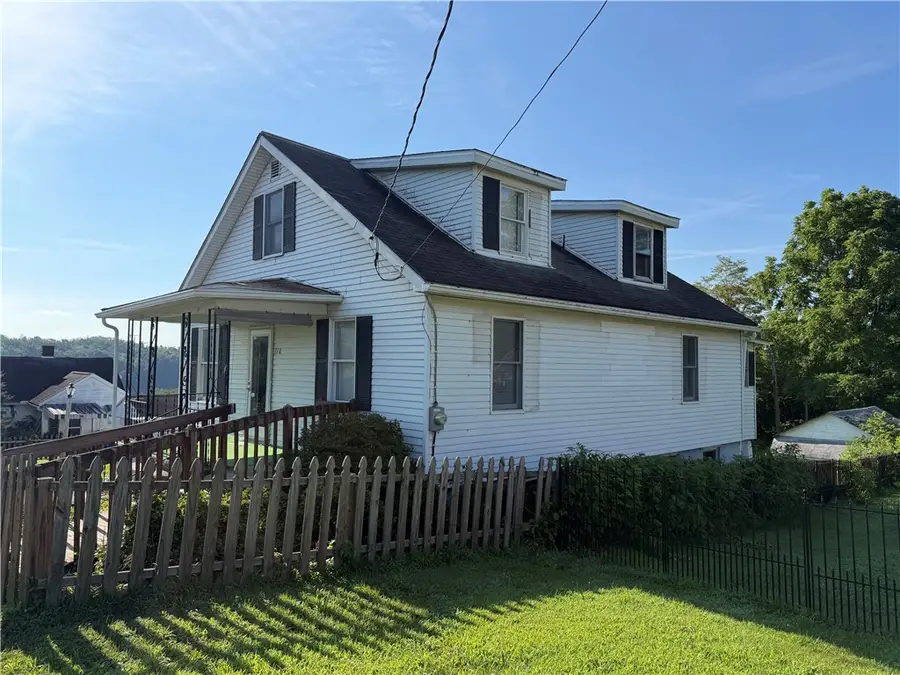 710 Wellington Ave, La Belle, PA 15450 - #2