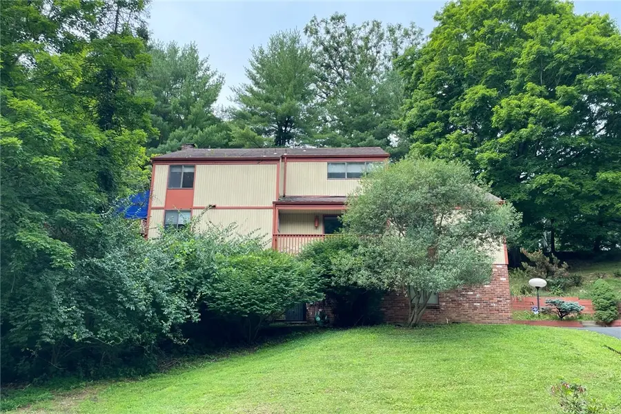 3301 Brookdale Drive, Pittsburgh, PA 15241 - #3
