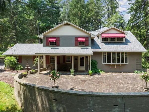 114 Sunrise Lane, Ligonier, PA 15658