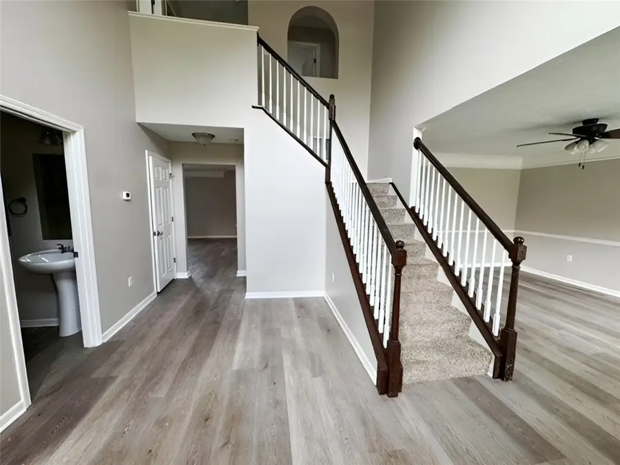 126 Rose Ave, Canonsburg, PA 15317 - #2