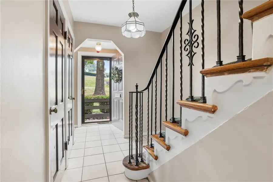 4730 Rolling Hills Road, Pittsburgh, PA 15236 - #3