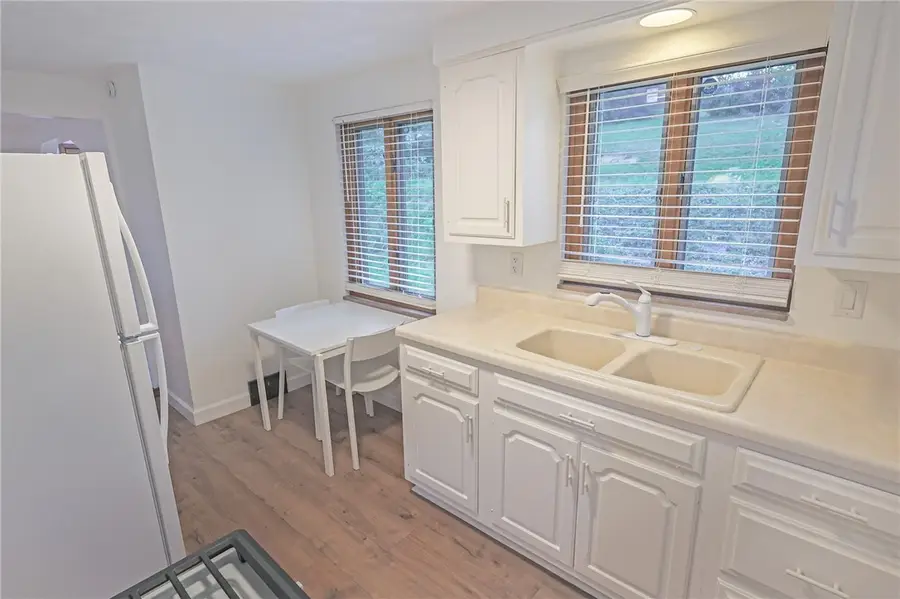 1041 Dallett Road, Pittsburgh, PA 15227 - #2