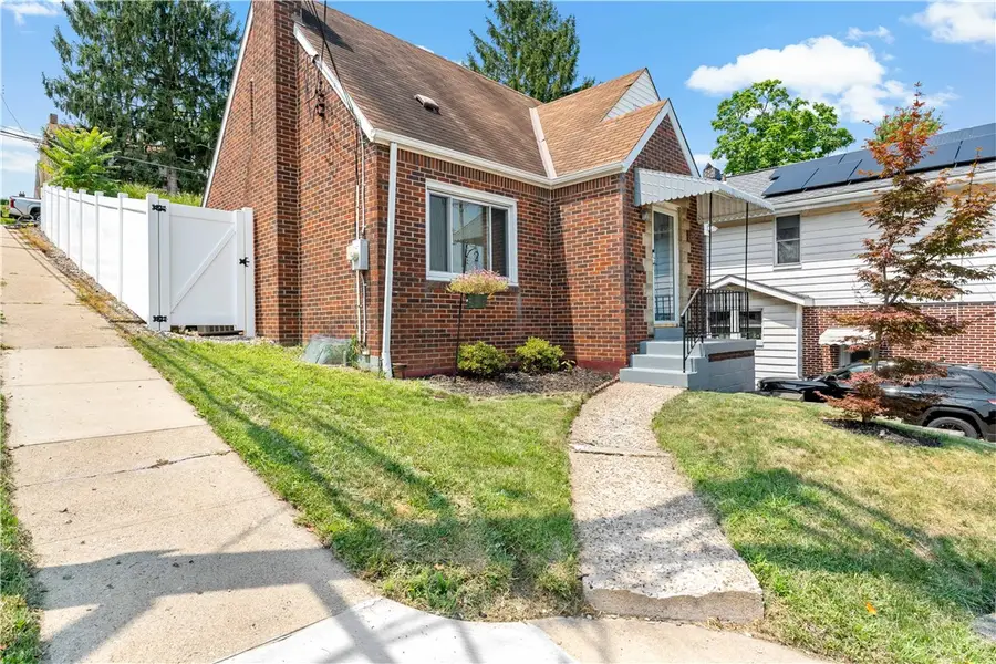 1137 Merrick Ave, Pittsburgh, PA 15226 - #2