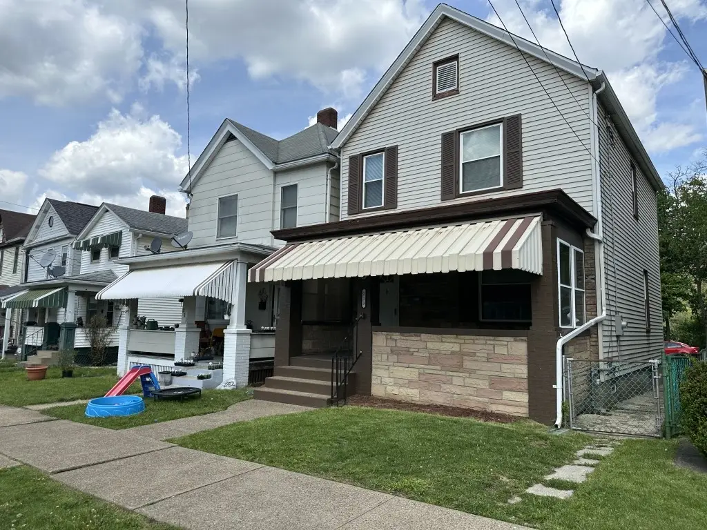 213 Sherman Ave, Vandergrift, PA 15690 - #1