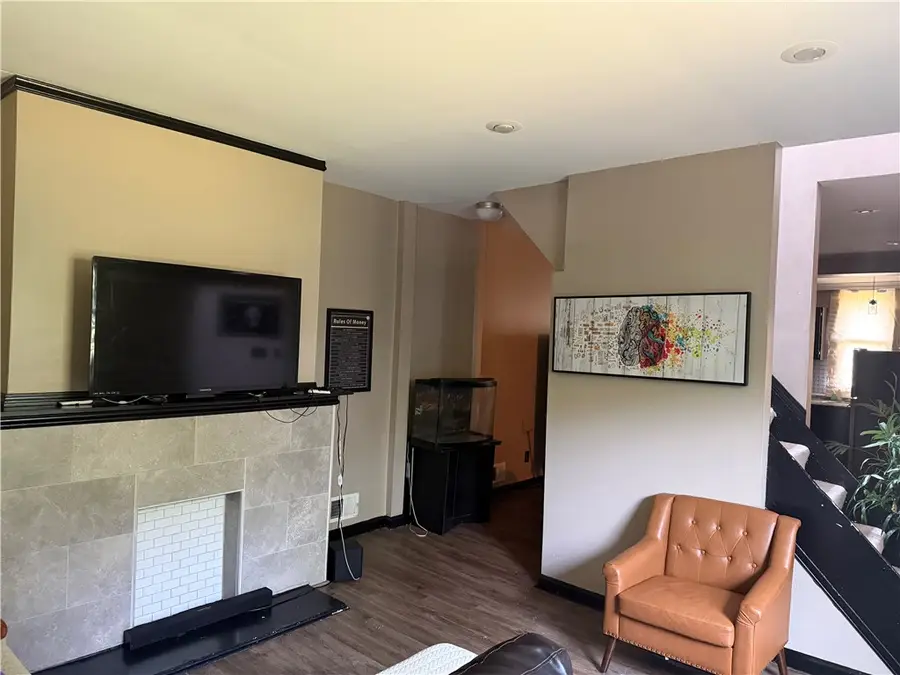 1615 New York Ave, McKeesport, PA 15133 - #2