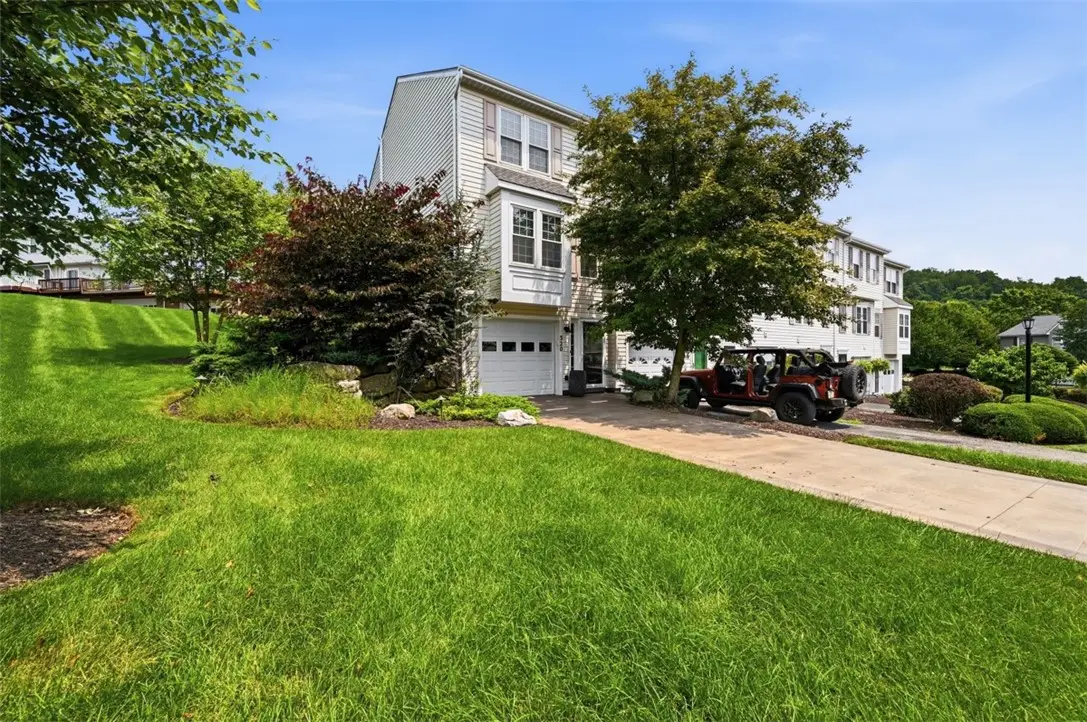 320 Winners Cir, Canonsburg, PA 15317 - #1