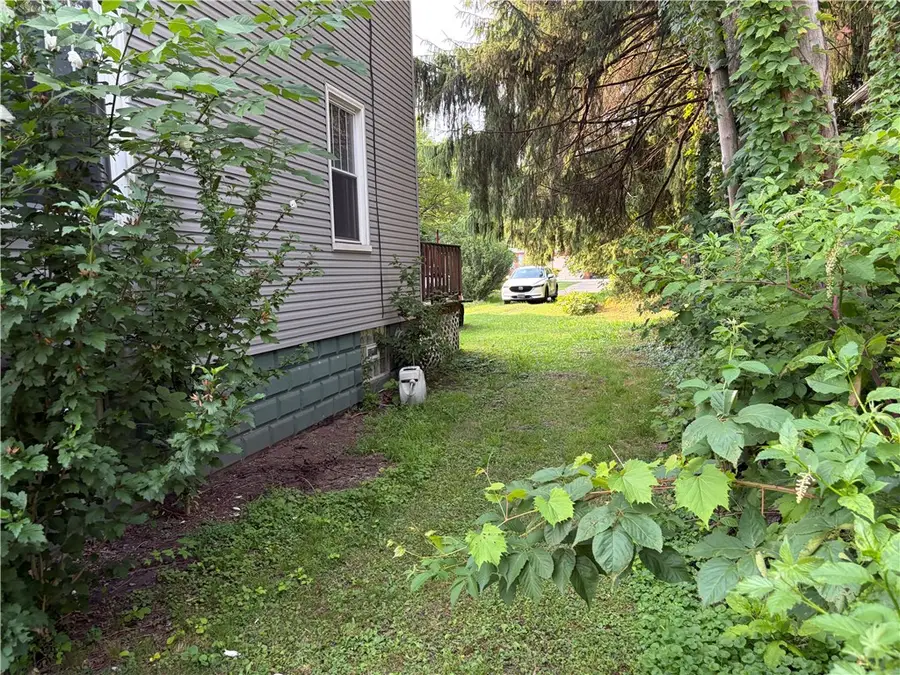 108 W. Lincoln Ave, New Castle, PA 16101 - #3