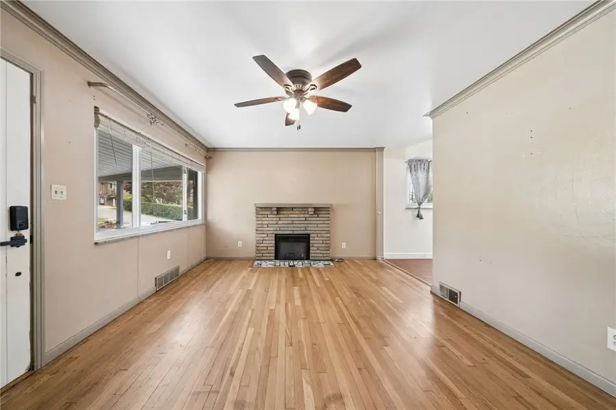549 Idaho Ave, Verona, PA 15147 - #3