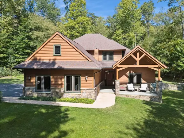 302 Pheasant Run Lane, Champion, PA 15622