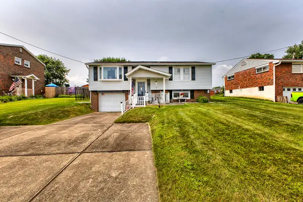 12 Shawnee Drive, Greensburg, PA 15601