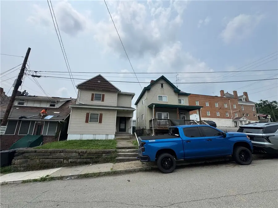 231 S Lincoln St, Washington, PA 15301 - #2