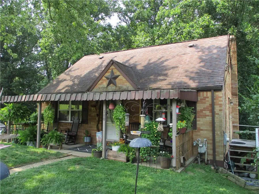 180 Forest Dr, North Huntingdon, PA 15642 - #3