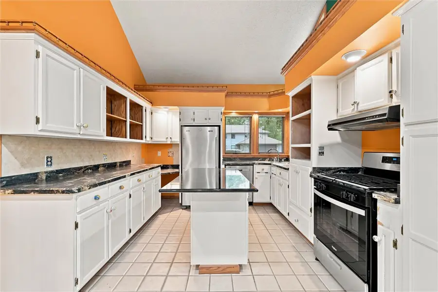 195 Jonathan Place, Hermitage, PA 16148 - #3