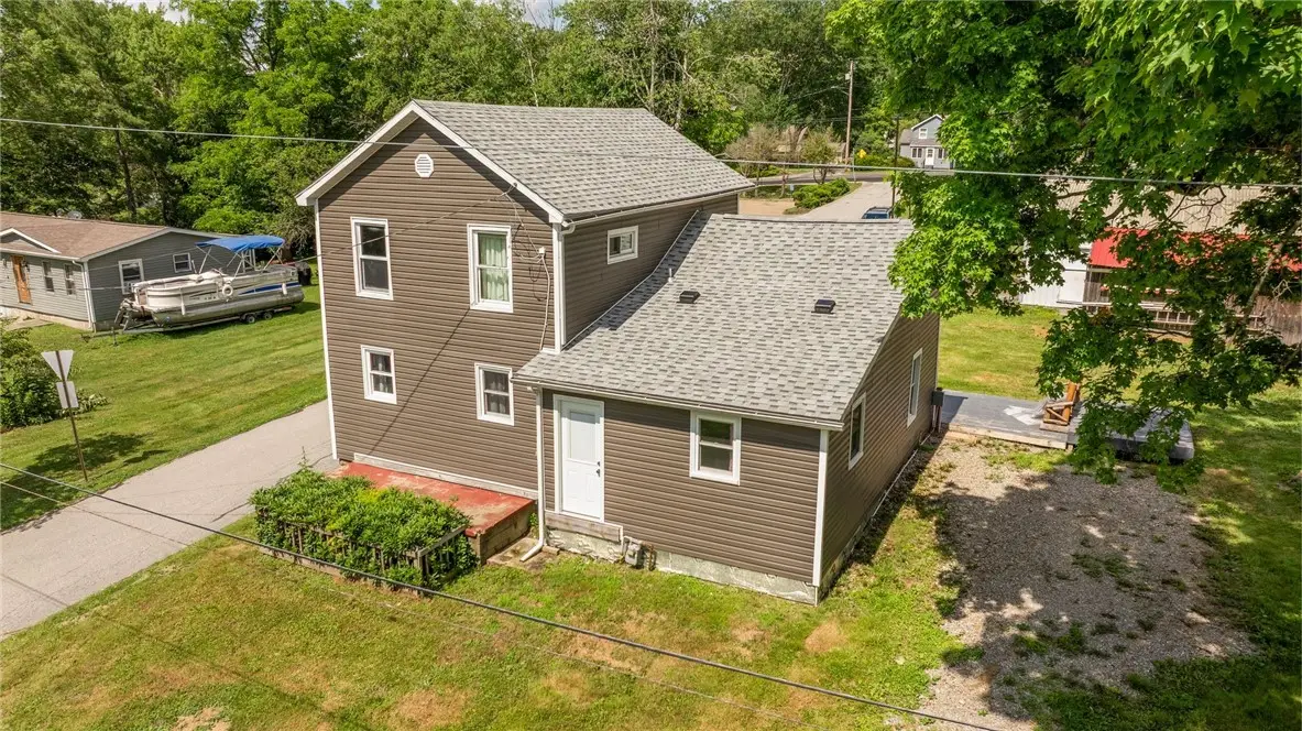 12 Wood St, Sandy Lake, PA 16145 - #1