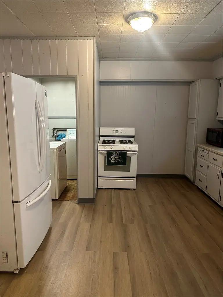 835 Hall St, Homestead, PA 15120 - #2