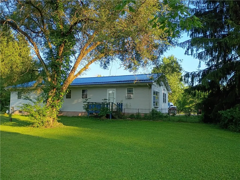 415 Browns Hill Rd, Valencia, PA 16059 - #1