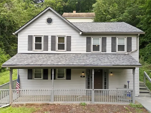 917 Harkness Ln, Sewickley, PA 15143