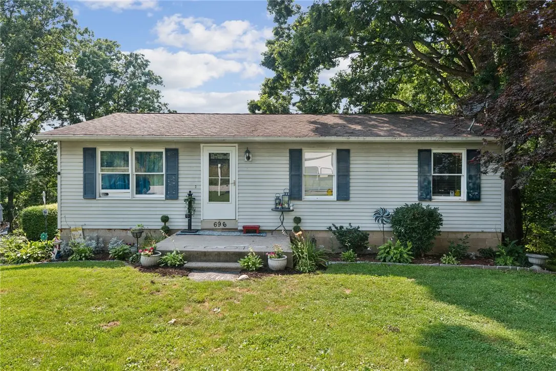 696 Knoll Lane, Apollo, PA 15613 - #1