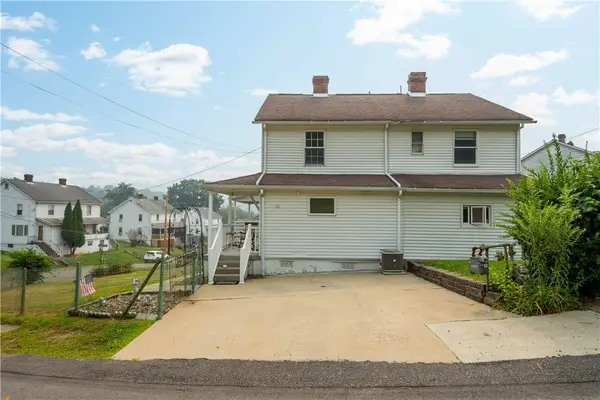 92 Beech St, Muse, PA 15350