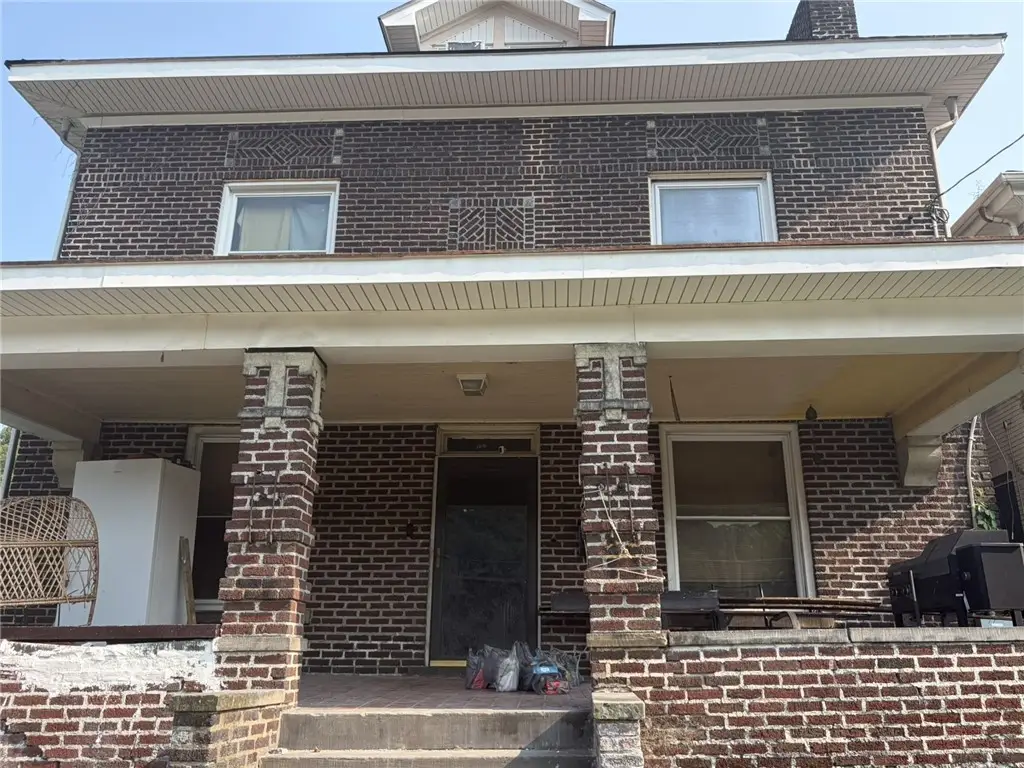 309 Water St, Brownsville, PA 15417 - #1