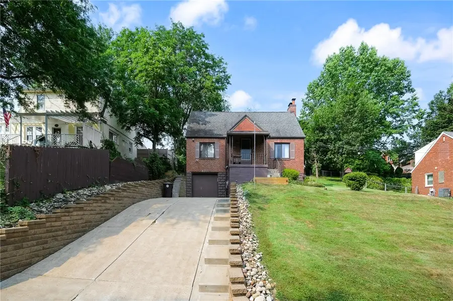 954 Brentview Rd, Pittsburgh, PA 15236 - #2