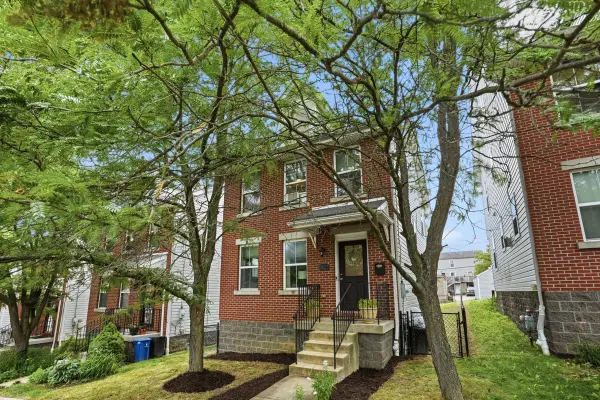 1827 Webster Avenue, Pittsburgh, PA 15219