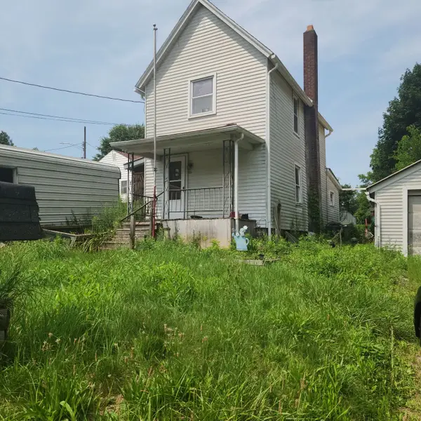 132 Thomas Avenue, Butler, PA 16001