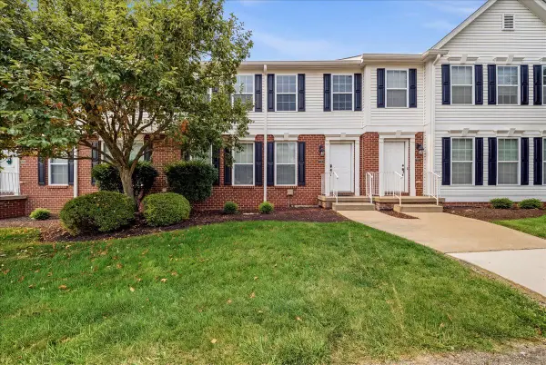 303 Lakeview Court, Mars, PA 16046