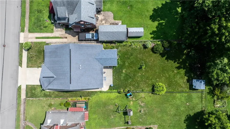 375 North Street, Springdale, PA 15144 - #3