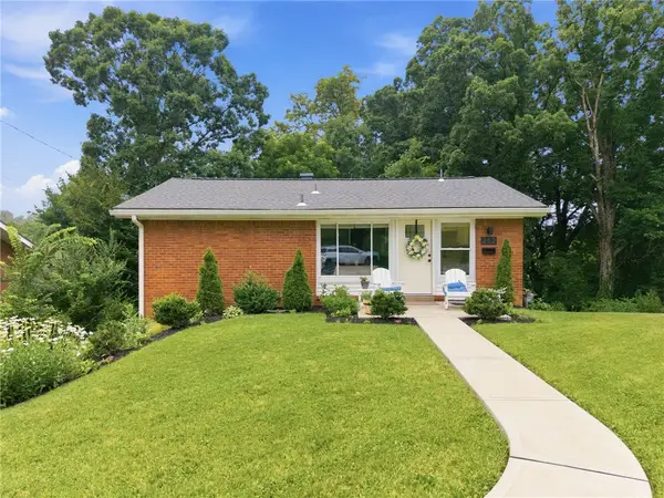 252 Azalea Dr, Monroeville, PA 15146