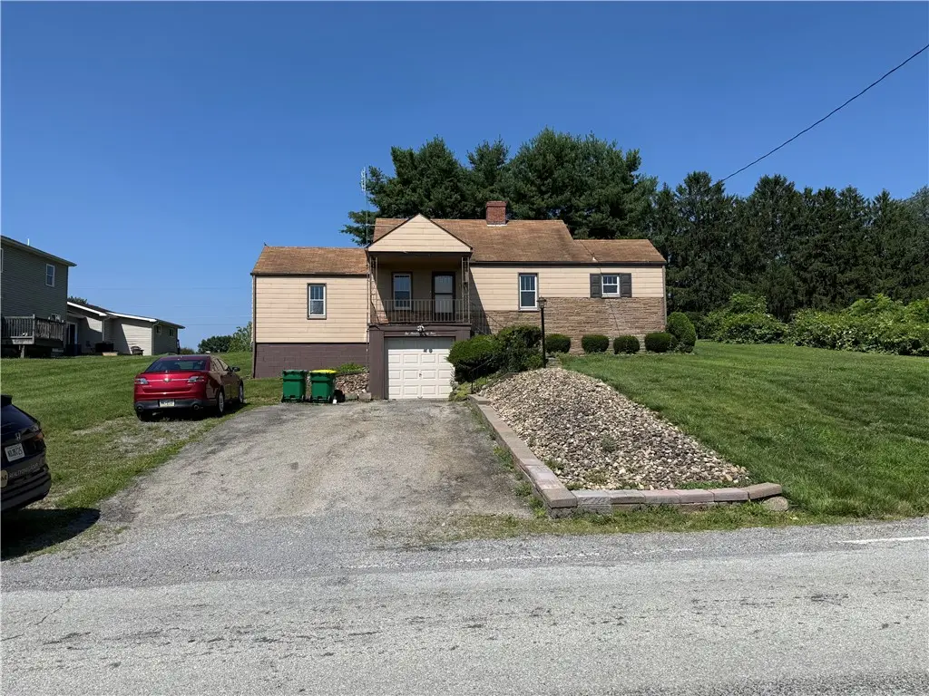 244 E Mcquistion Rd, Butler, PA 16001 - #1