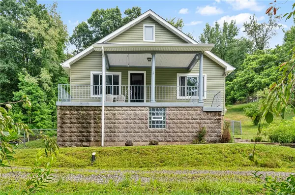 1470 Old Leechburg Road, Pittsburgh, PA 15239