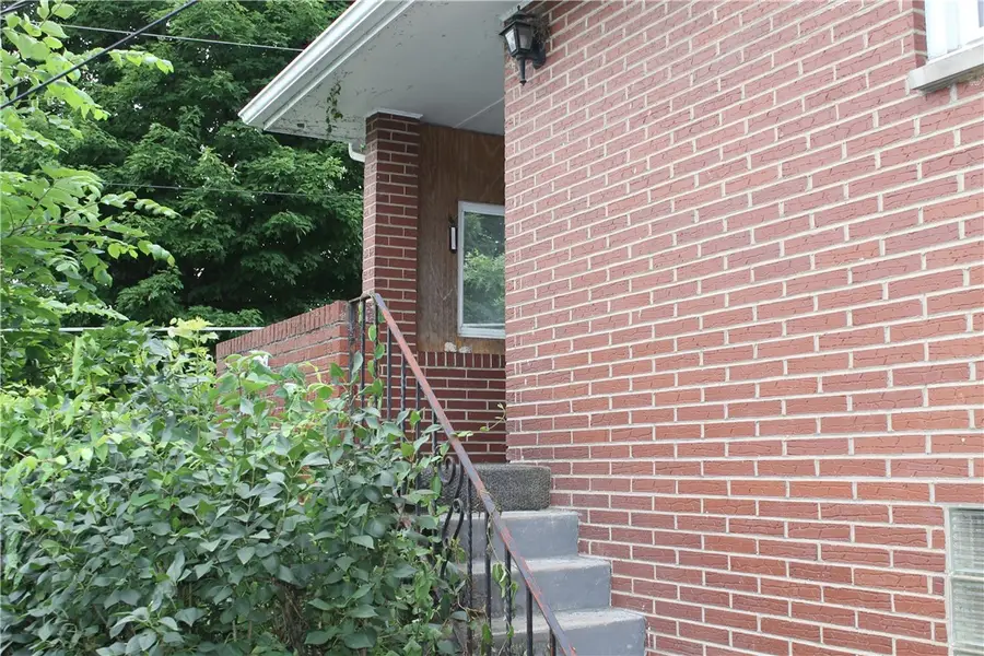 119 Washington St., Freeport, PA 16229 - #3