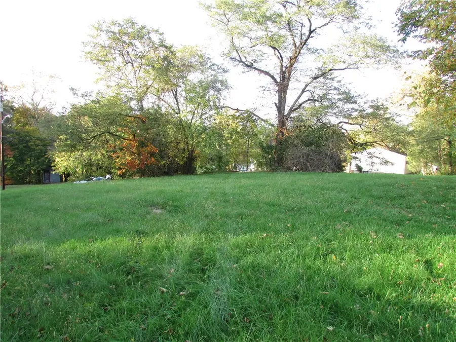301 Oak Avenue, Elizabeth, PA 15037 - #3