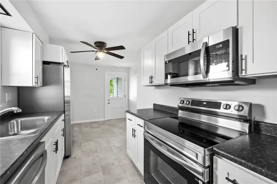 10 Mcnary St, Houston, PA 15342 - #3
