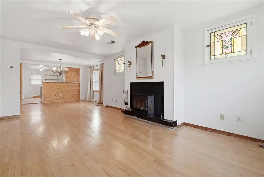 435 Ekin St, Elizabeth, PA 15037 - #2