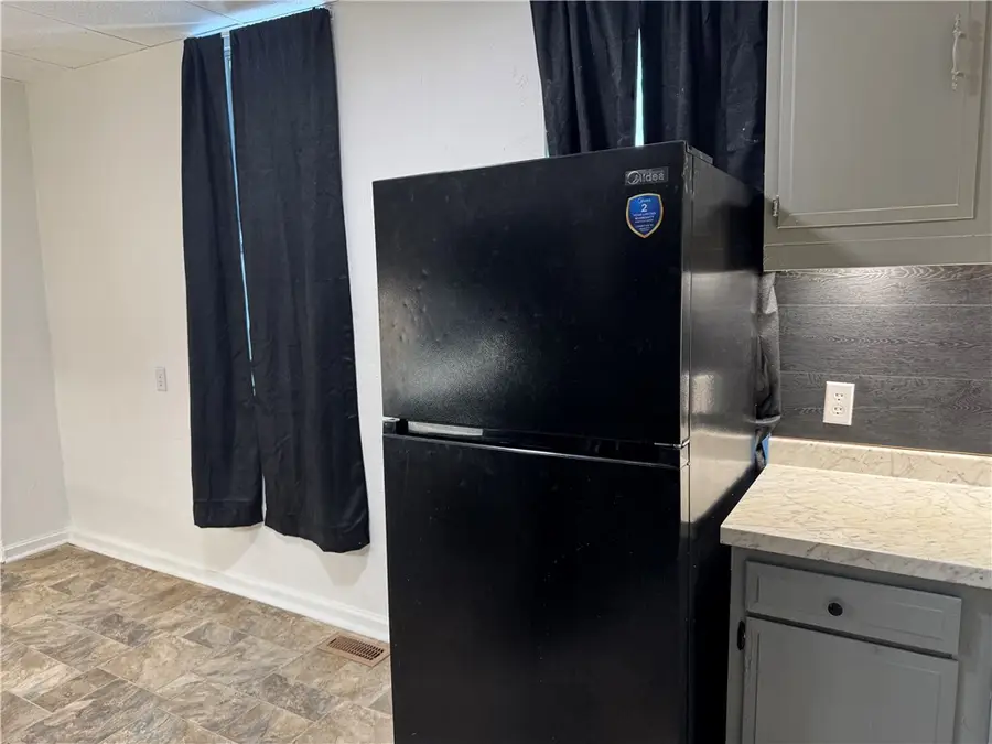 126 Charles St, Pittsburgh, PA 15210 - #3